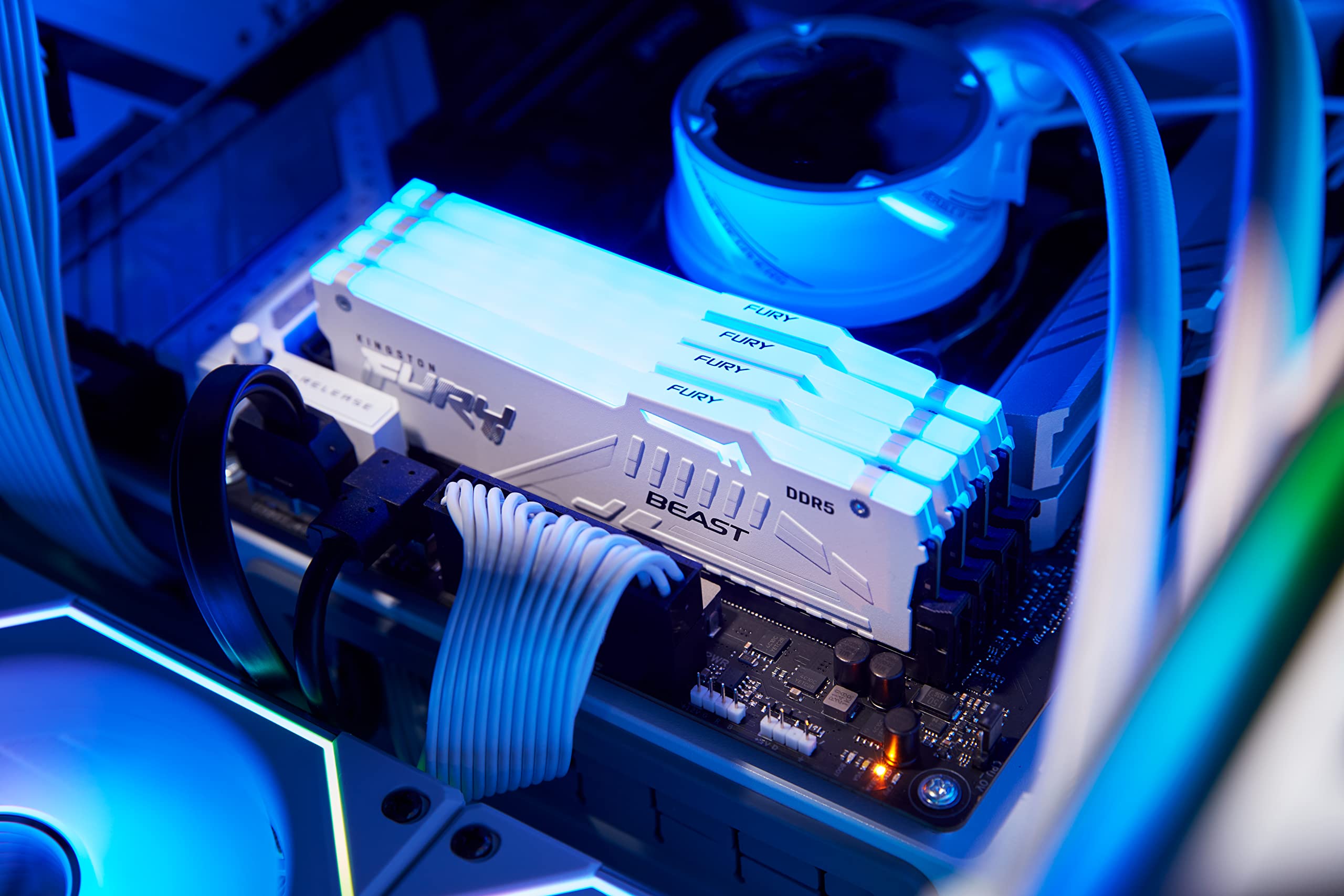 kingston-fury-beast-bianco-rgb-32gb-2x16gb-ddr5-6400mt-s-cl32-kit image 5