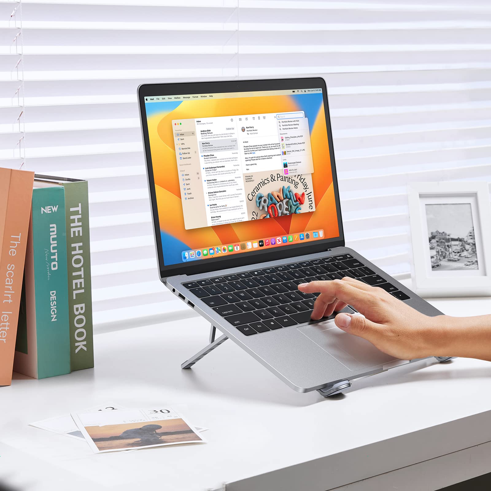 ugreen-supporto-laptop-in-alluminio-regolabile-5-livelli-12-17-3 image 2