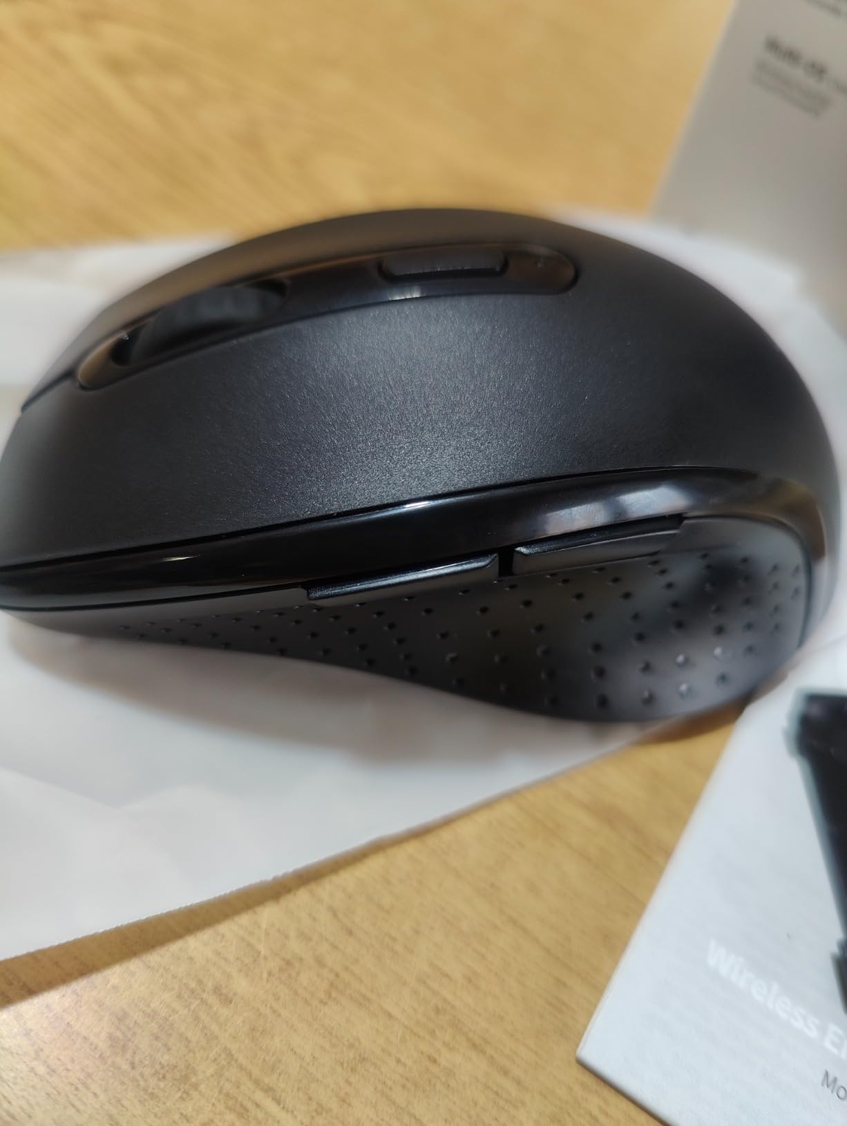 Buona ergonomia ma doppio click fantasma