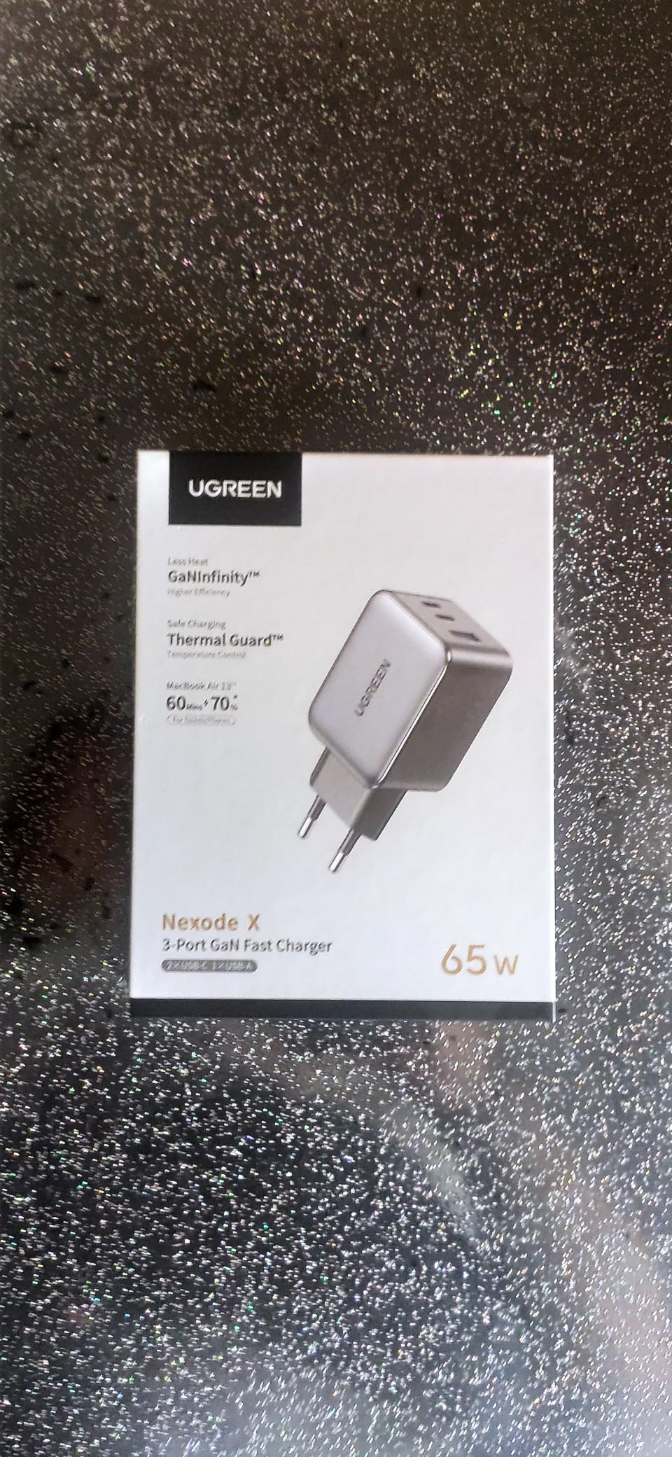 Un mostro da 65W