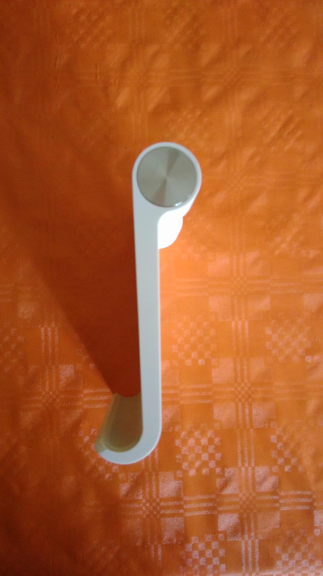 Discreto, un po' rigido