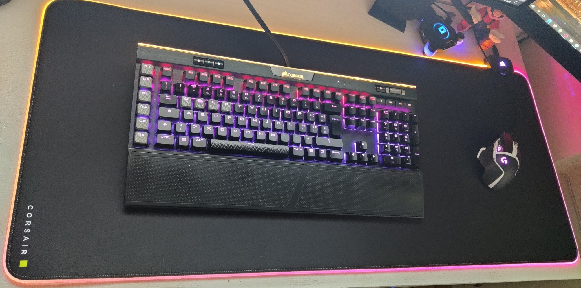Enorme, comodo, luminoso. Perfetto!