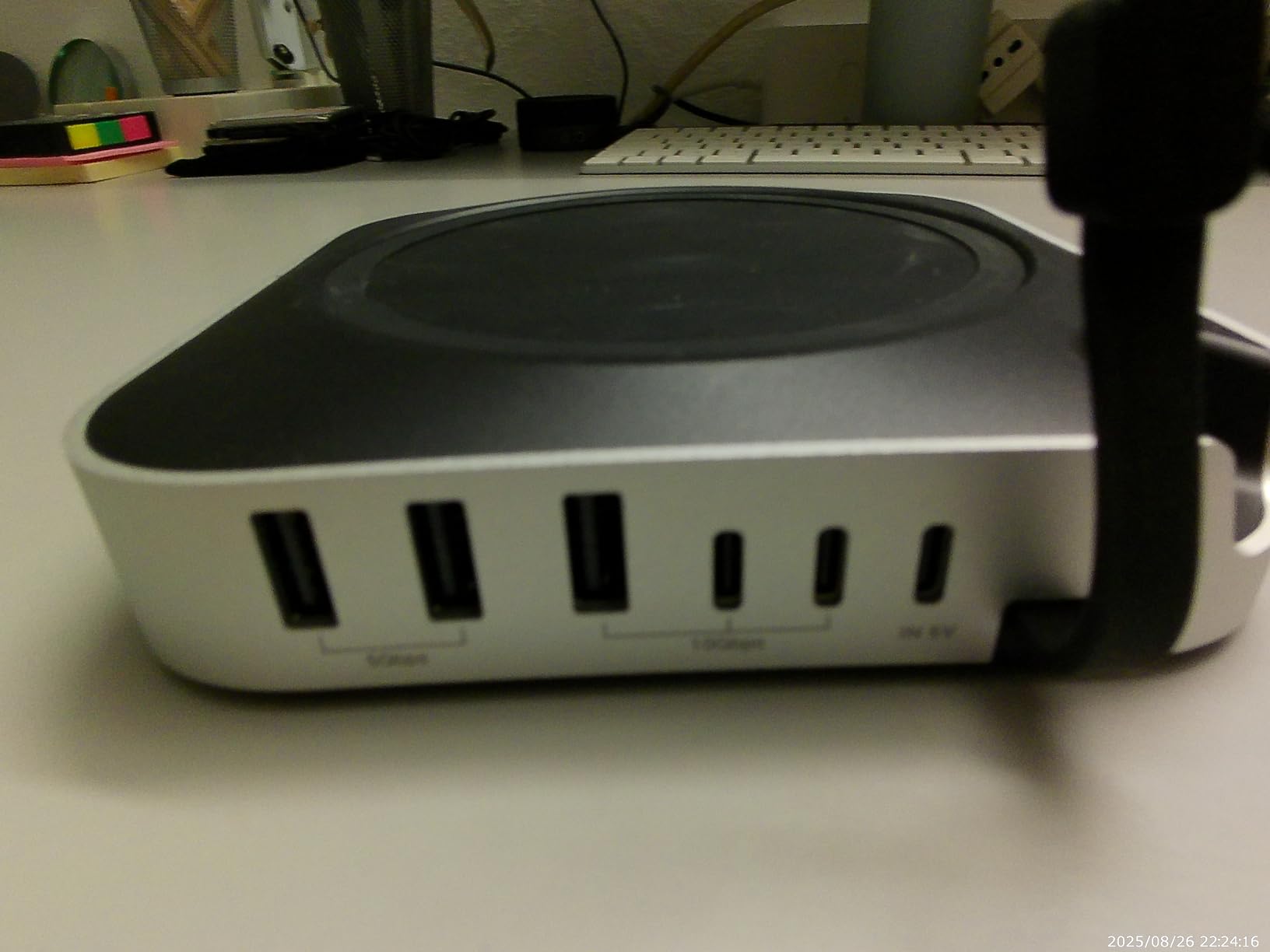 Buon hub con SSD integrato