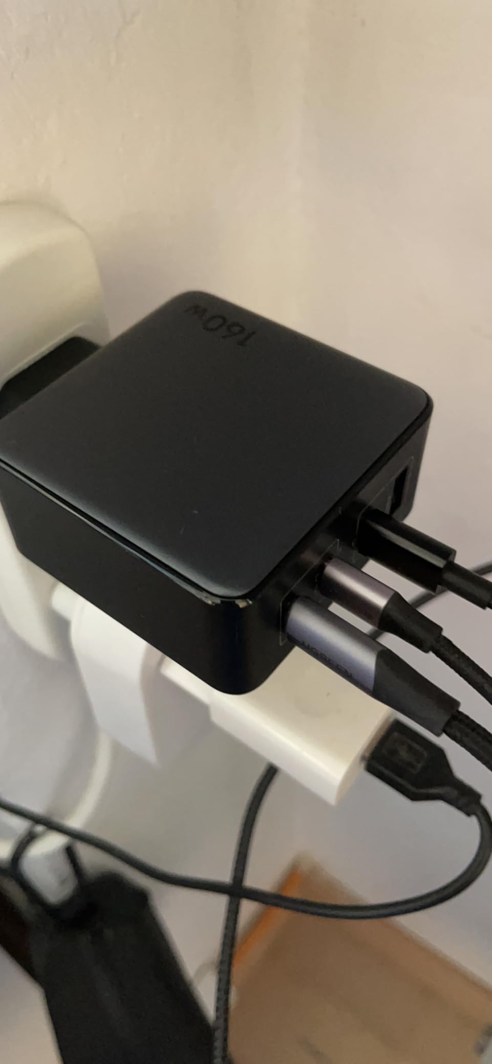Finalmente 140W veri sul MacBook Pro