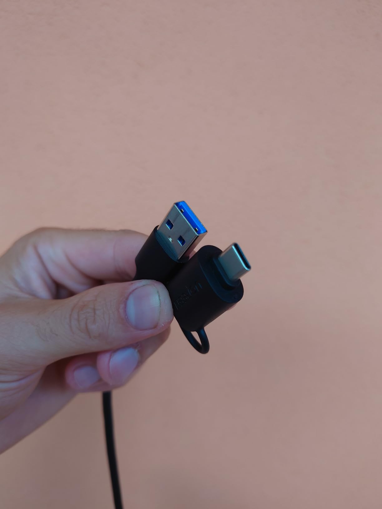 Comodo con USB-C e USB-A