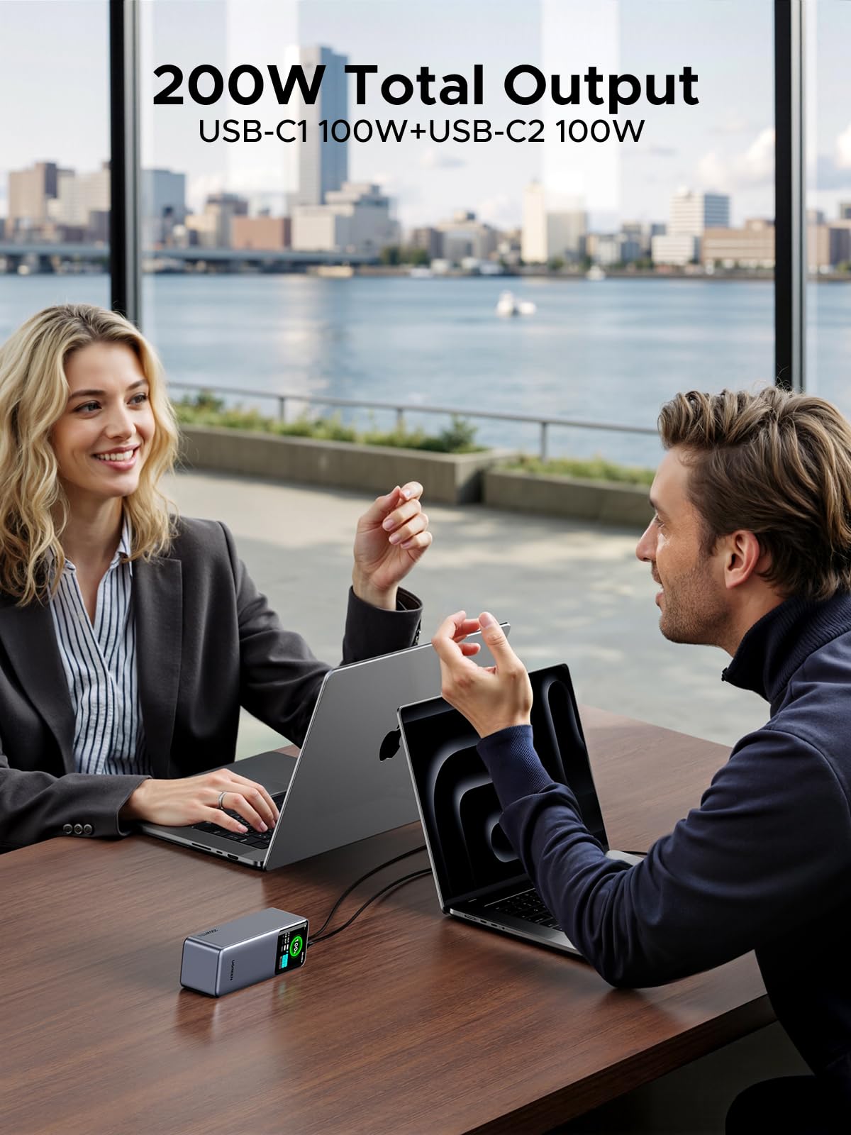 ugreen-nexode-pro-200w-power-bank-25000mah-usb-c-140w-con-display-tft image 3